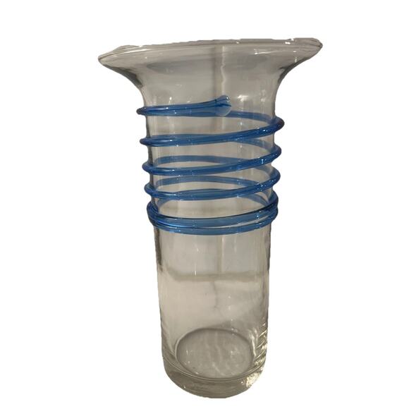 Vintage vase Applied Blue Swirl on Clear Glass Vase 8.75” Art Glass - Picture 3 of 13